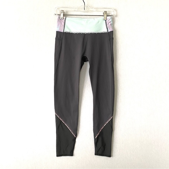 Ivivva Mesh With The Best Leggings Size 12 - Picture 2 of 7